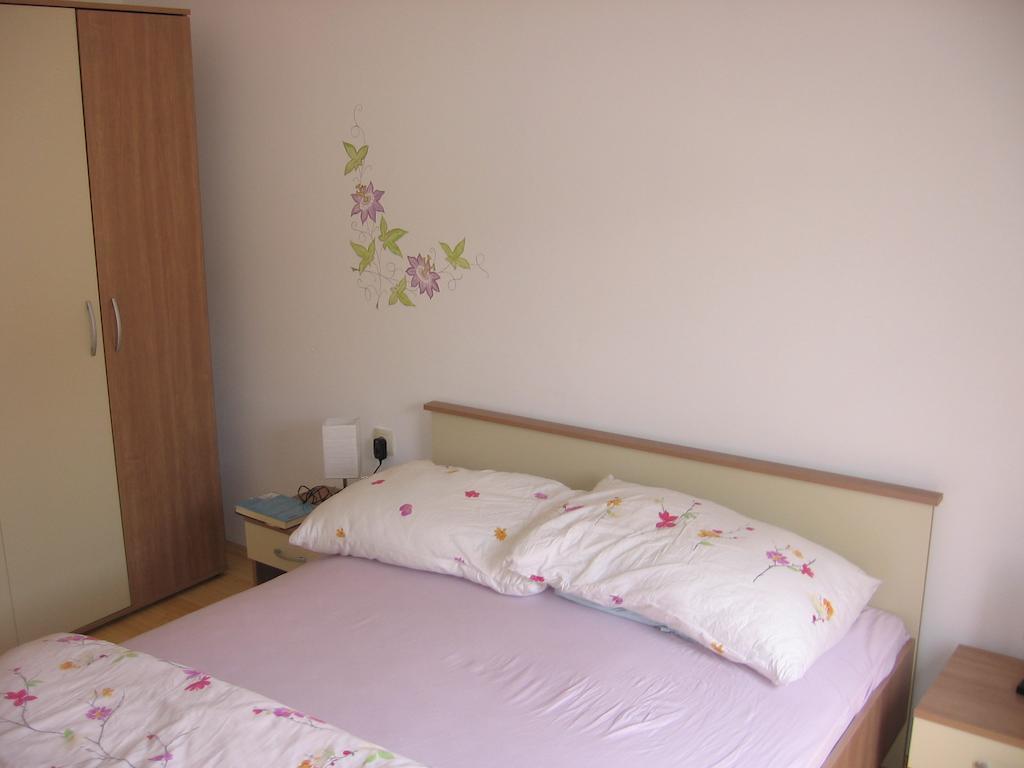 Apartment Marina Rab Town Zimmer foto